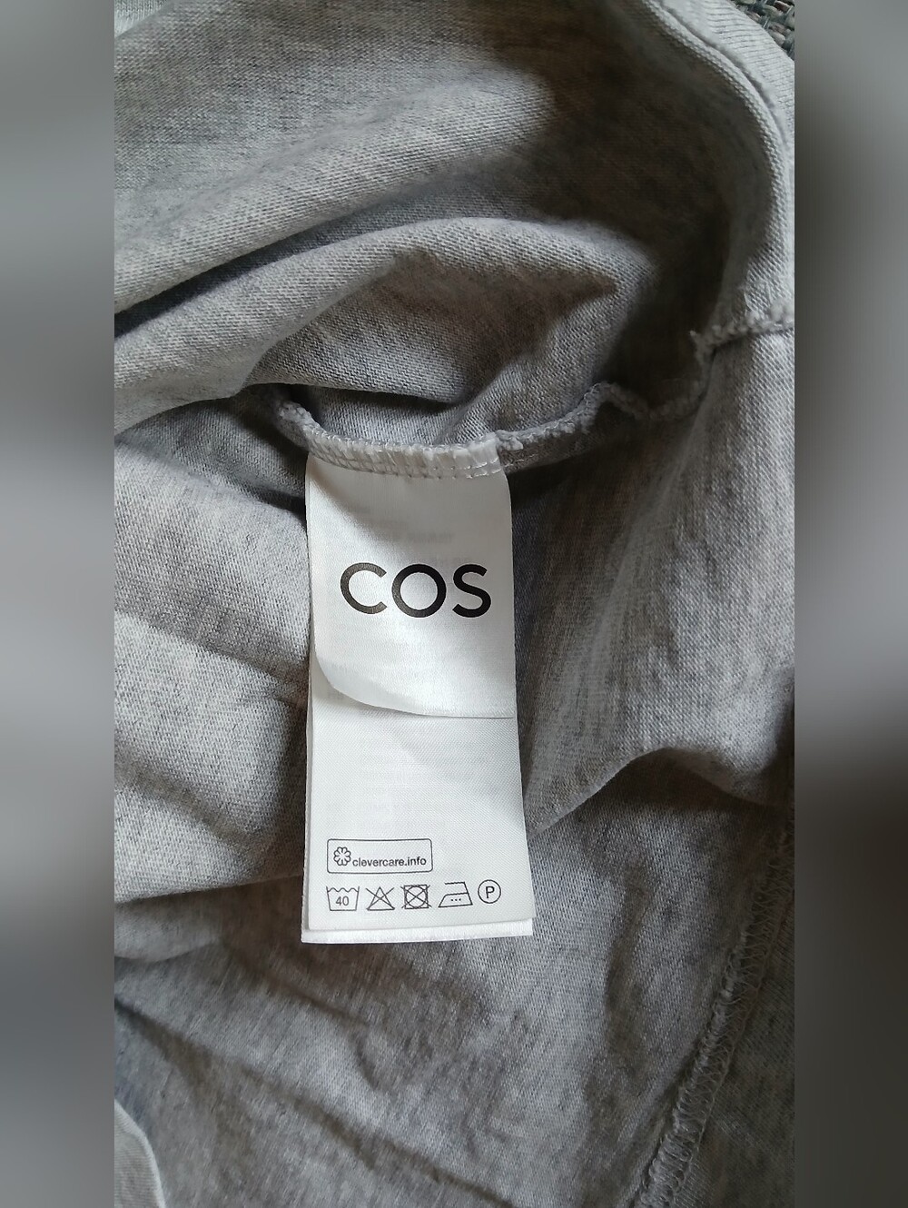 COS Clean Cut Regular T-Shirt in Gray. Size L (EUR) - Picture 4 of 5